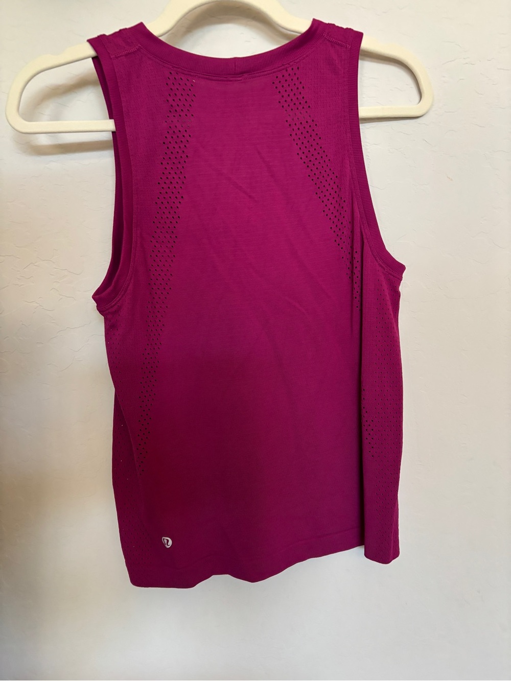 lululemon Fuchsia Performance Tank with Perforated Sides - Picture 2 of 4
